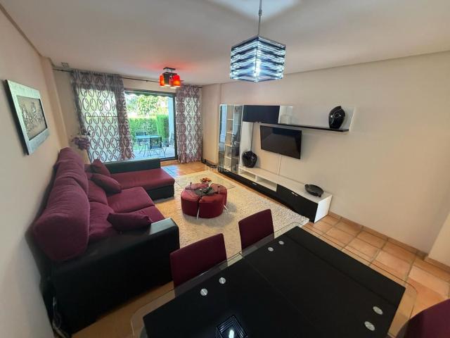 Casa adosada en venta en Finestrat, Golf Bahía. Casas adosadas.