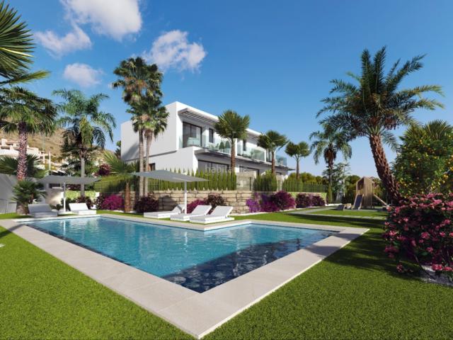 Casa adosada en venta en Finestrat, Golf Bahía. Casas adosadas.