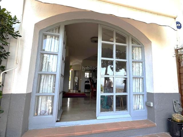 Casa adosada en venta en Finestrat, Golf Bahía. Encantador adosado en venta en Bahía Golf, Finestrat. Casas adosadas.