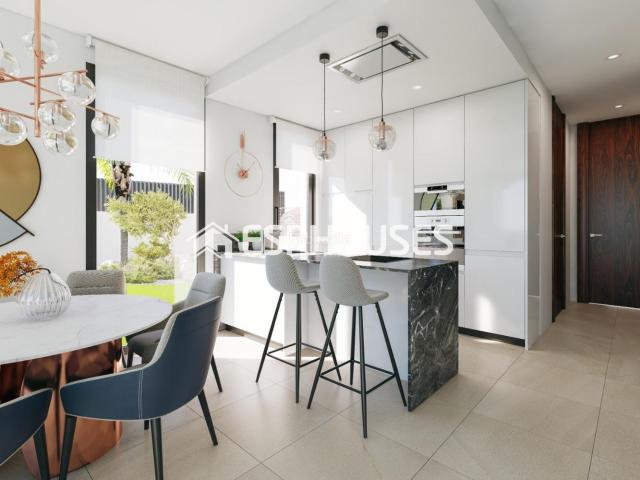 Casa adosada en venta en Finestrat, Golf Bahía. Vivienda adosada de obra nueva en Sierra Cortina, Finestrat. Casas adosadas.