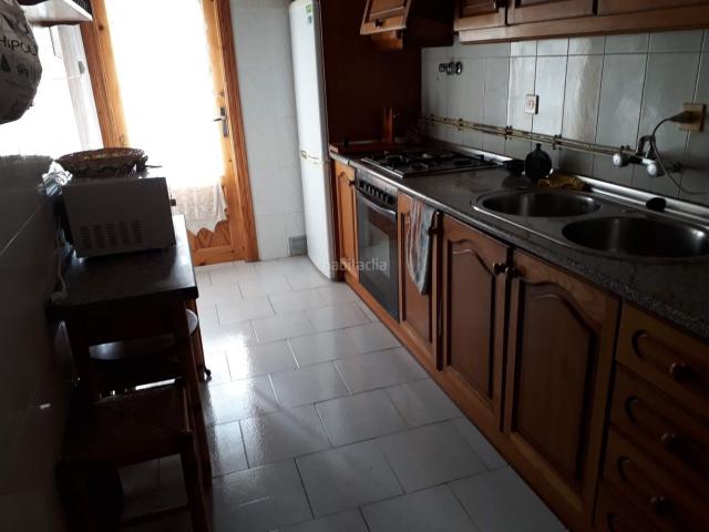 Casa adosada en venta en Freila. Casas adosadas.