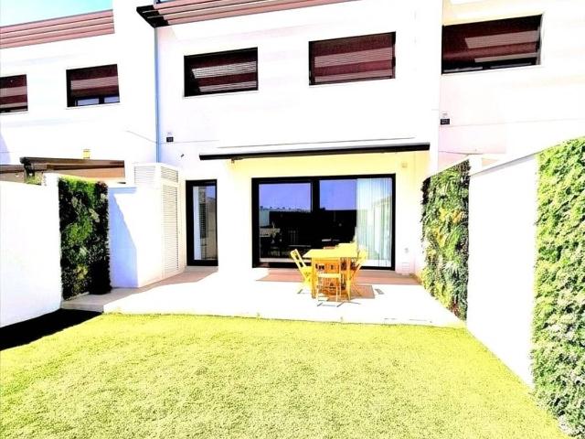 Casa adosada en Venta en Fresnos I y II
