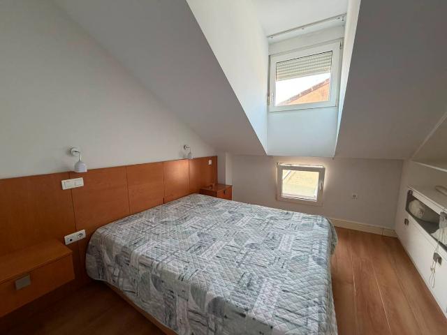 Casa adosada en Venta en Fuensaldaña