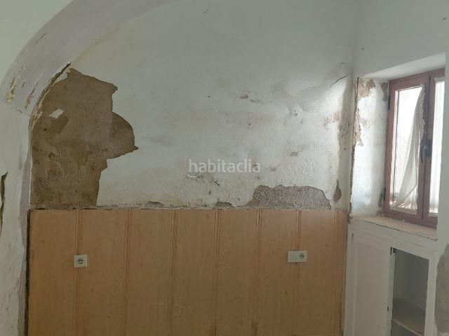 Casa adosada en venta en Fuente de Cantos. Adosado dos plantas. Casas adosadas Fuente de.