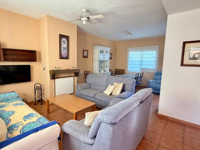 Casa adosada en Venta en Fuente de Piedra