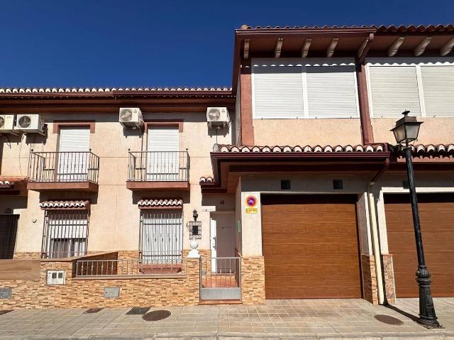 Casa adosada en Venta en Fuente Vaqueros