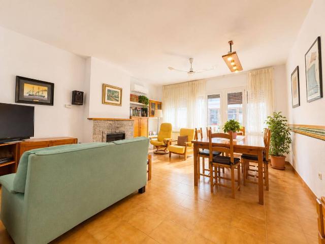 Casa adosada en Venta en Havana