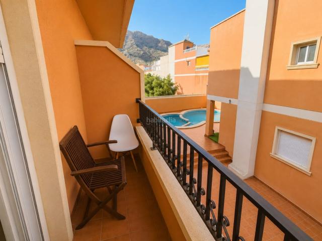 Casa adosada en venta en Helechosa de los Montes. Adosado en ORIHUELA. Casas adosadas Helechosa de los.