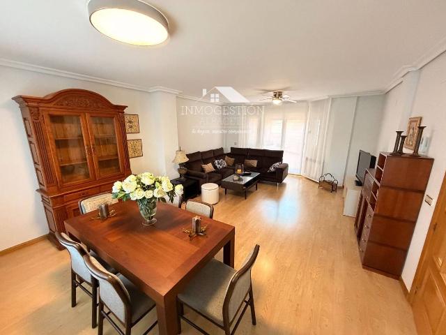Casa adosada en Venta en Imaginalia Llanos del Águila