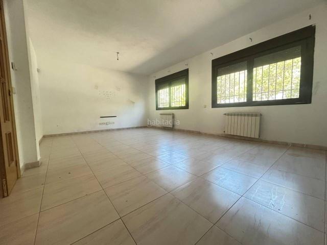 Casa adosada en venta en Illescas, Estación Cruz Roja. Chalet adosado en venta en Zona de la EstaciónCruz Roja. Casas adosadas.