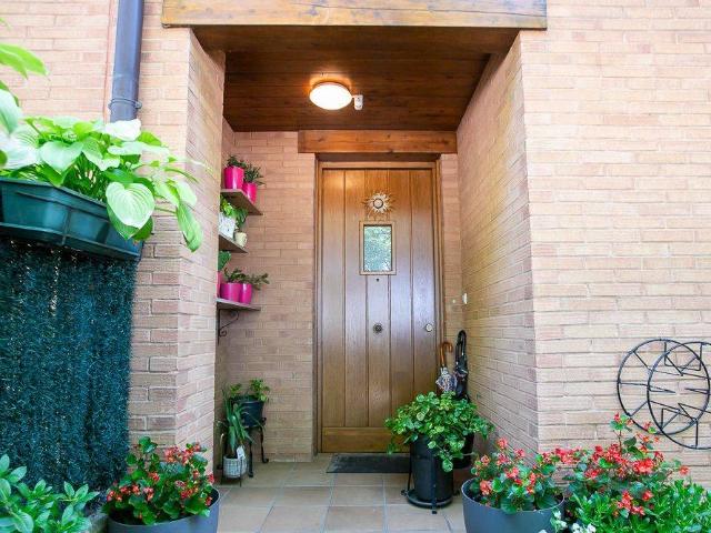 Casa adosada en Venta en Irurtzun