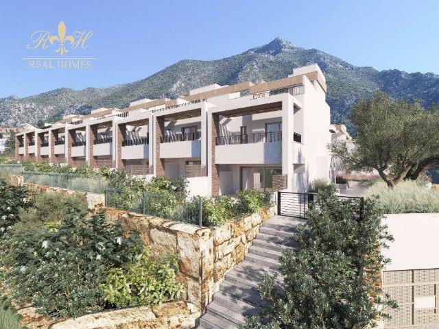Casa adosada en Venta en Istán