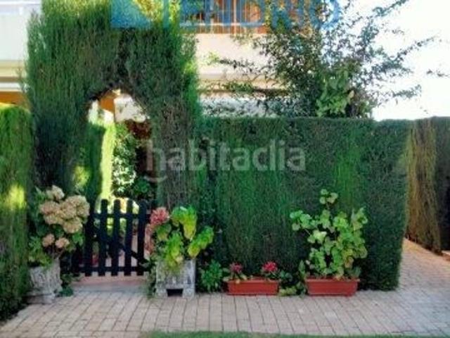 Casa adosada en venta en Islantilla, Islantilla Golf. Adosado en venta en Islantilla Campo de Golf, 3 dormitorios. Casas adosadas.