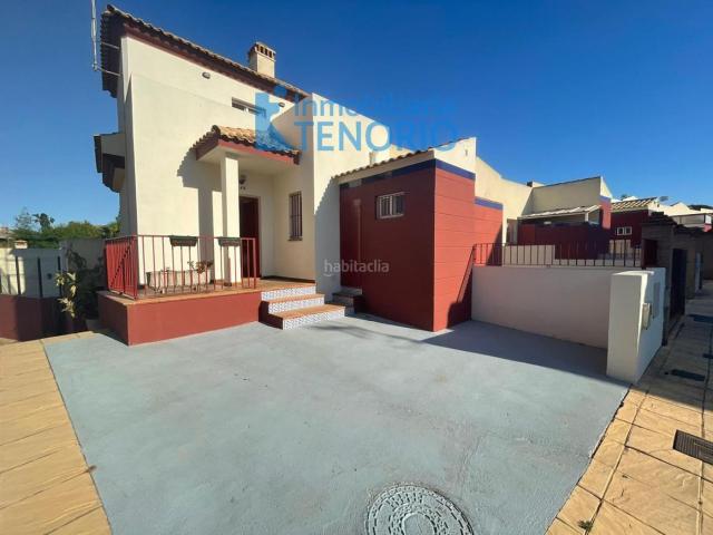 Casa adosada en venta en Islantilla, Islantilla Golf. Adosado en venta en Islantilla Campo de Golf, 3 dormitorios. Casas adosadas.