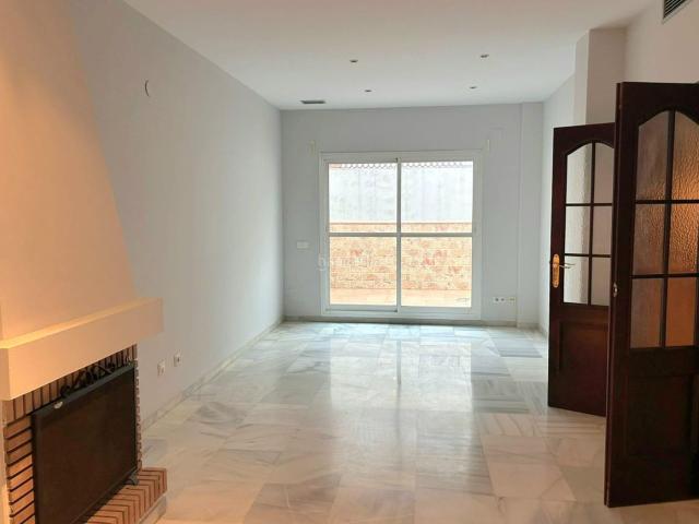 Casa adosada en venta en Jerez de la Frontera, Parque Avenida. Casas adosadas Jerez de la.