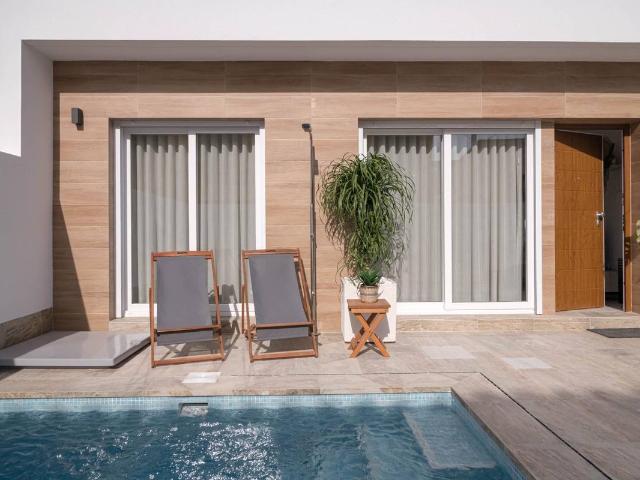 Casa adosada en Venta en Jerónimo y Avileses