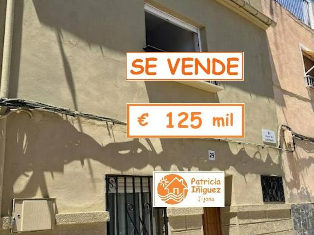 Casa adosada en Venta en Jijona / Xixona