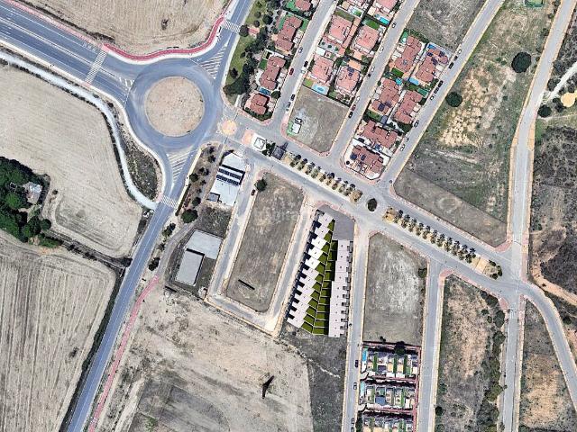 Casa adosada en venta en Jun. Casas adosadas.