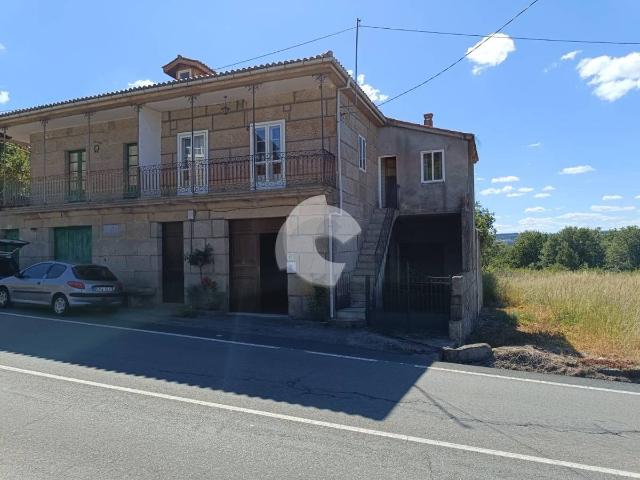 Casa adosada en Venta en O Pereiro de Aguiar