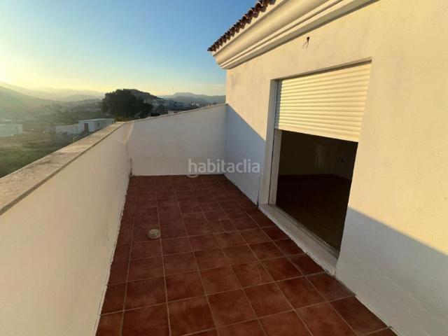 Casa adosada en venta en Onda. Adosado Chalet Venta Onda Castellón Valencia 4 Habitaciones 3 baños 3 Terrazas. Casas adosadas.