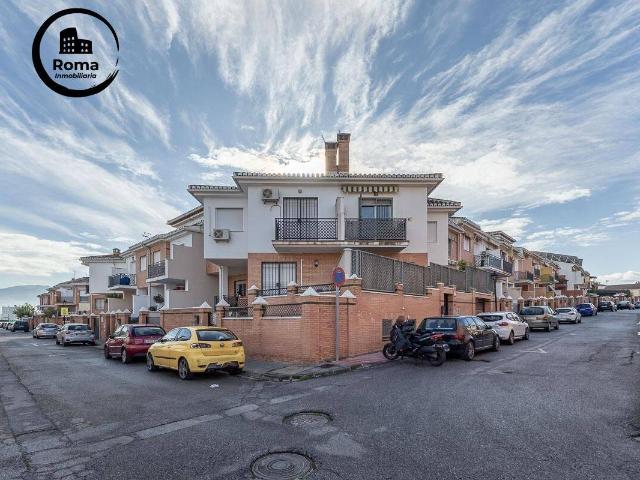 Casa adosada en Venta en Ogíjares
