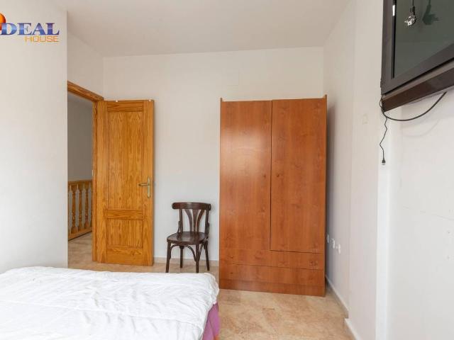 Casa adosada en Venta en Ogíjares