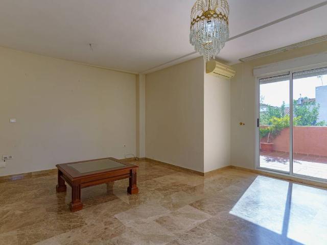 Casa adosada en Venta en Ogíjares