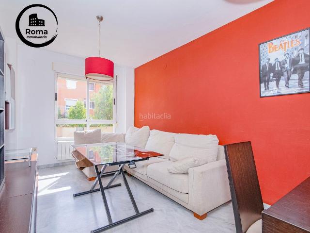 Casa adosada en venta en Ogíjares. ADOSADO LOMALINDA. Casas adosadas.