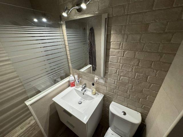 Casa adosada en Venta en Olvera