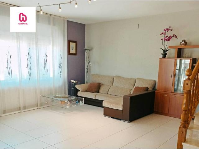 Casa adosada en Venta en Olèrdola