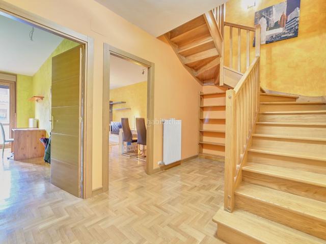 Casa adosada en venta en Olite. CHALET EN OLITE. Casas adosadas.