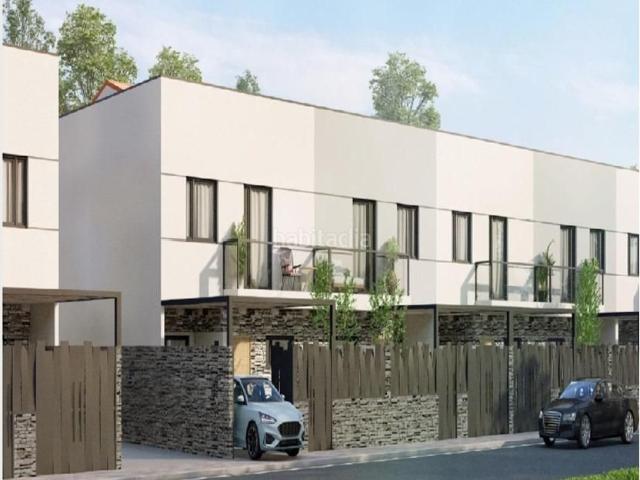 Casa adosada en venta en Oliva de Plasencia. ADOSADOS CON PISCINA Y JARDÍN EN RÉGIMEN AUTOPROMOTOR EN OLIVA DE PLASENCIA. Casas adosadas Oliva de.