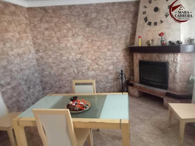 Casa adosada en venta en Oliva, Oliva Pueblo. Espaciosa casa de 265m en Oliva, lista para entrar a vivir. Casas adosadas.