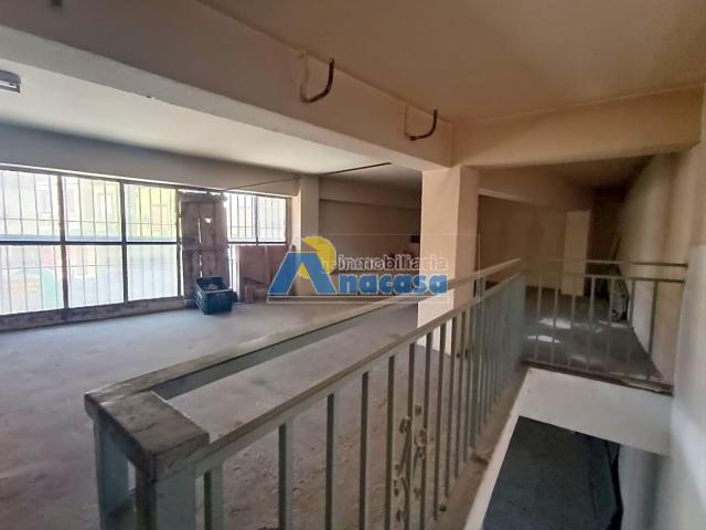 Casa adosada en venta en Oliva, Oliva Pueblo. VENTA DE CASA CON LOCAL COMERCIAL EN OLIVA PUEBLO. Casas adosadas.