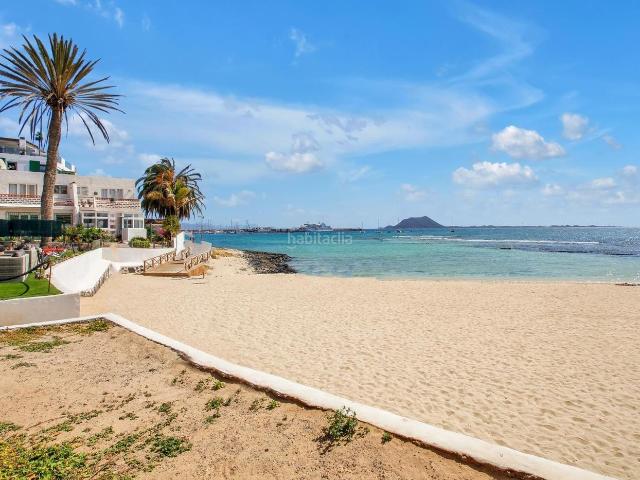 Casa adosada en venta en Oliva La, Corralejo. Chalet adosado avenida grandes playa, Corralejo. Casas adosadas Oliva.