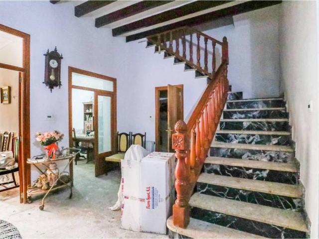 Casa adosada en Venta en Oliva pueblo
