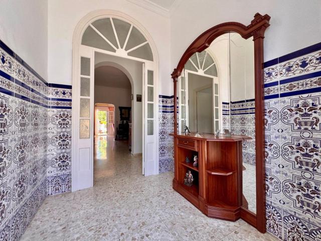 Casa adosada en venta en Olivares. Adosada de una planta. Casas adosadas.