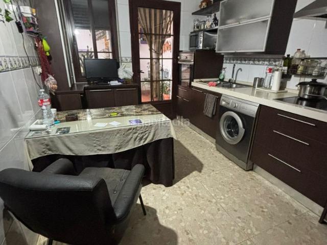 Casa adosada en venta en Olivenza. ADOSADO ZONA CAMPO DE FUTBOL. Casas adosadas.