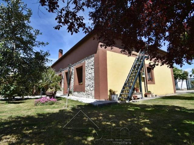 Casa adosada en Venta en Olmedo