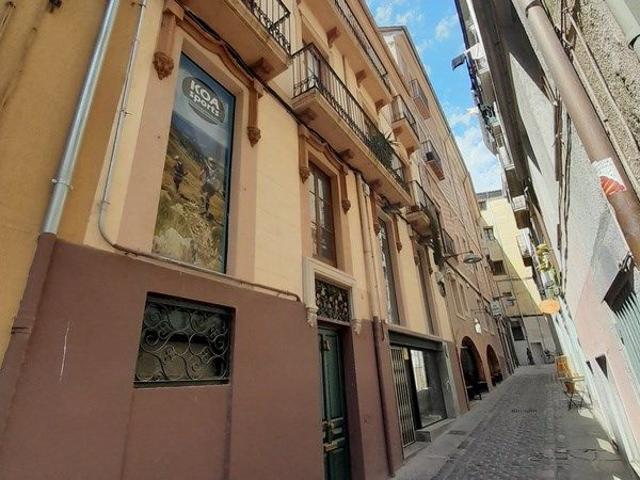 Casa adosada en Venta en Olot