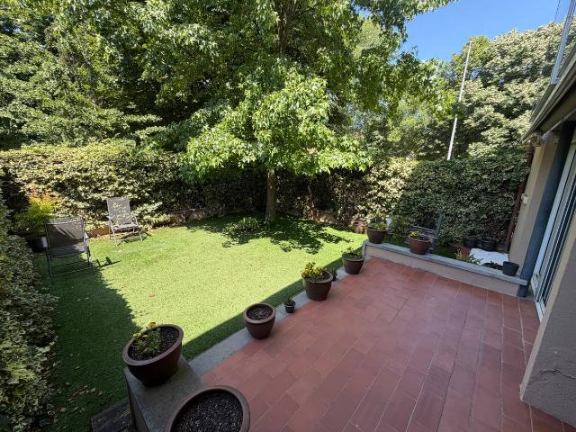Casa adosada en Venta en Olot