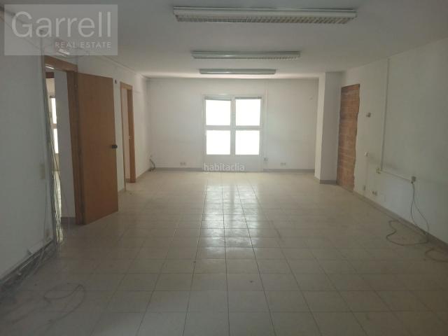 Casa adosada en venta en Olot. Casas adosadas.