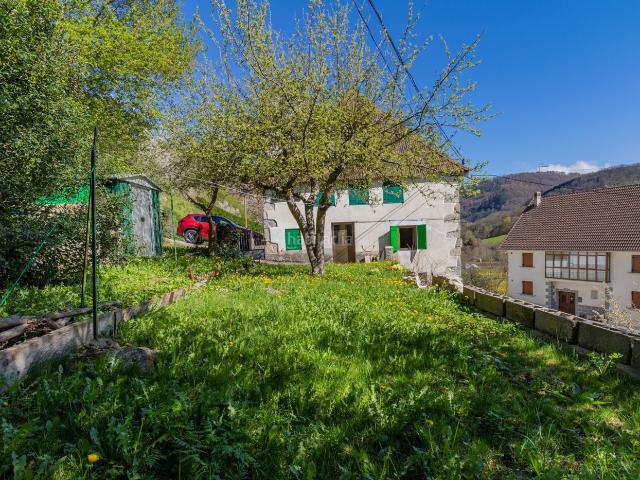 Casa adosada en venta en Orbaitzeta. CASA EN ORBAICETA. Casas adosadas.