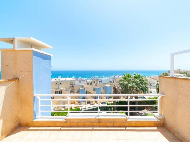 Casa adosada en Venta en Orihuela ciudad