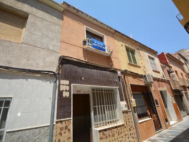 Casa adosada en Venta en Orihuela ciudad