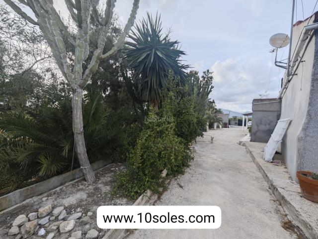 Casa adosada en venta en Orihuela, Desamparados Hurchillo Torremendo. Casa con parcela en venta Dehesa de Pino hermoso, Orihuela ciudad. Casas adosadas.