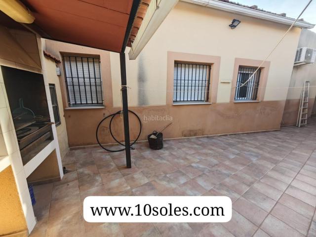Casa adosada en venta en Orihuela, Desamparados Hurchillo Torremendo. Casa en venta Orihuela ciudad, zona camino de enmedio. Casas adosadas.