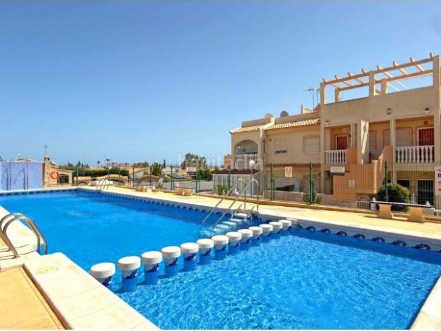 Casa adosada en venta en Orihuela, La Florida. Vivienda adosada 2 habitaciones Venta Orihuela. Casas adosadas.