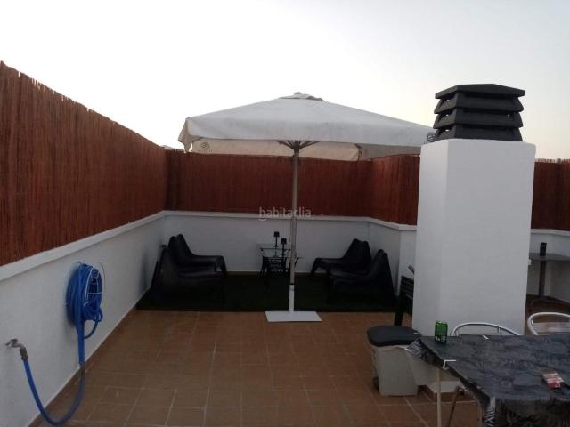 Casa adosada en venta en Orihuela, La Murada Los Vicentes. ADOSADO CON DOS HABITACIONES, UN BAÑO, PISCINA COMUNITARIA Y PARQUE INFANTIL. Casas adosadas.