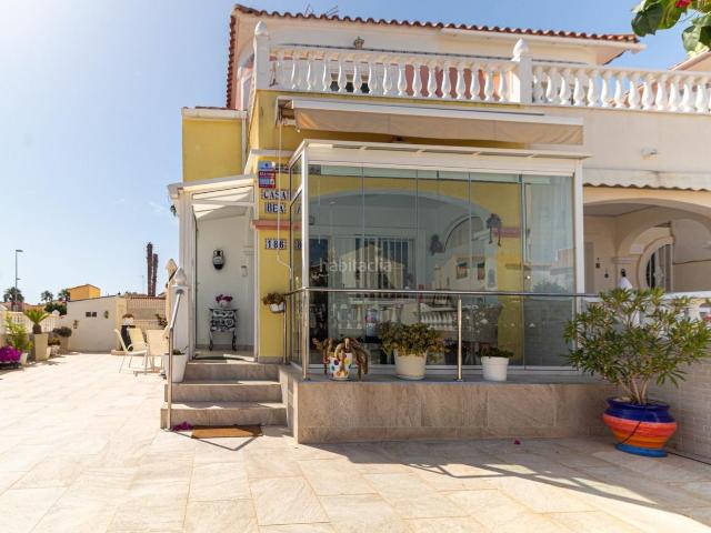 Casa adosada en venta en Orihuela, La Regia. Casas adosadas.